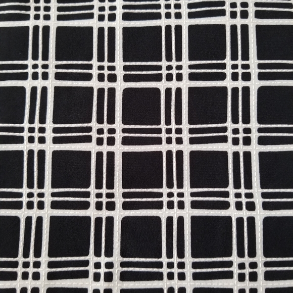 BYdesign Black / White Blouse - 1X - Picture 4 of 7